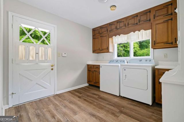 4670 Windsor Drive SW, Smyrna, GA 30082