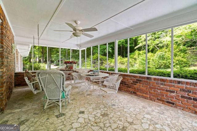4670 Windsor Drive SW, Smyrna, GA 30082