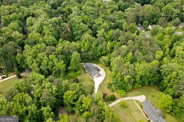 4670 Windsor Drive SW, Smyrna, GA 30082
