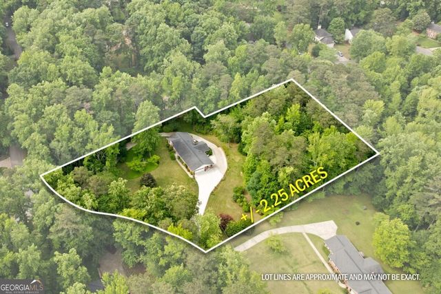 4670 Windsor Drive SW, Smyrna, GA 30082