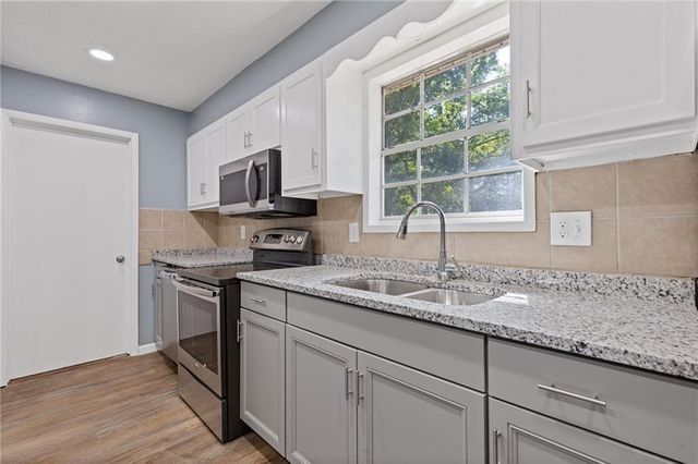 594 Kingston Lane, Conyers, GA 30012