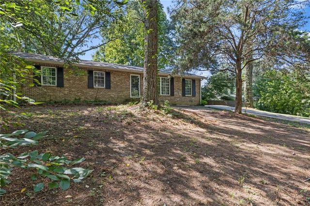 594 Kingston Lane, Conyers, GA 30012