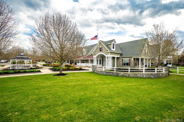 19 Bayberry Street, Hopewell Junction, NY 12533
