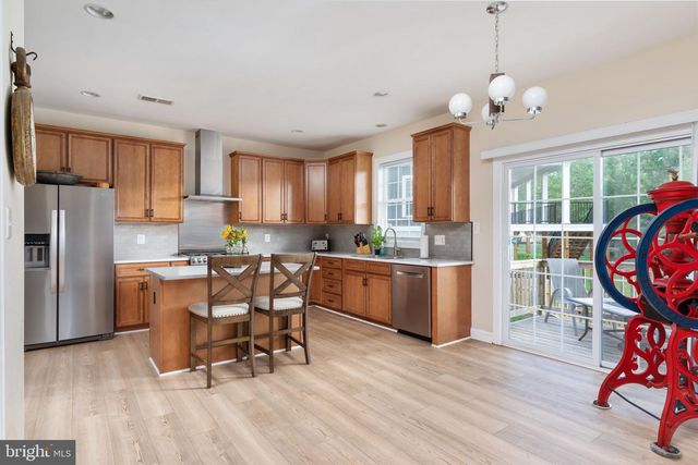 514 SLEIGH DR, Cross Junction, VA 22625