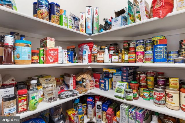 514 SLEIGH DR, Cross Junction, VA 22625