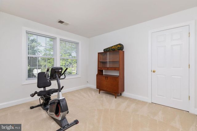 514 SLEIGH DR, Cross Junction, VA 22625