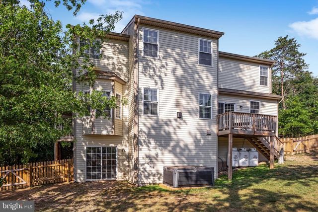 514 SLEIGH DR, Cross Junction, VA 22625