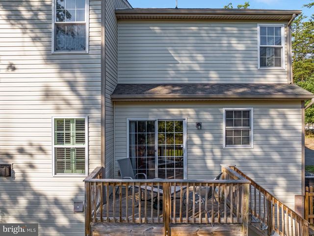 514 SLEIGH DR, Cross Junction, VA 22625