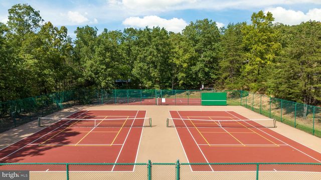 514 SLEIGH DR, Cross Junction, VA 22625