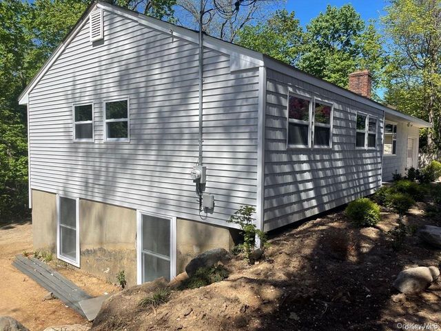 604 High Street, Port Jefferson, NY 11777