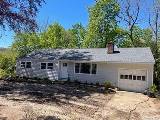 604 High Street, Port Jefferson, NY 11777