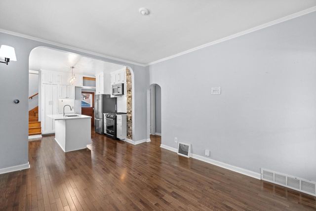 3641 E Whittaker AVENUE, Cudahy, WI 53110