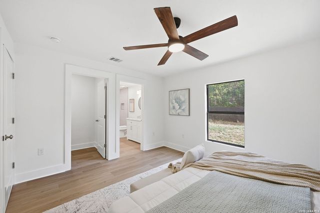1629 Santa Anna, San Antonio, TX 78201