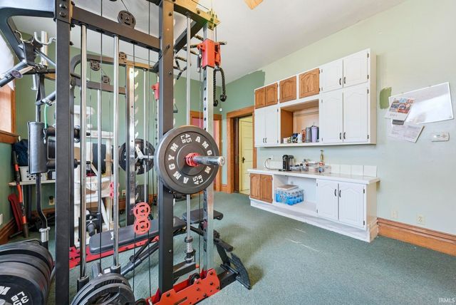 301 W Creighton Avenue, Fort Wayne, IN 46807