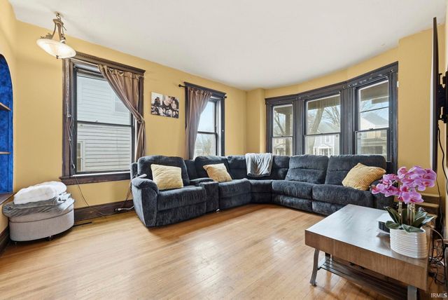 301 W Creighton Avenue, Fort Wayne, IN 46807