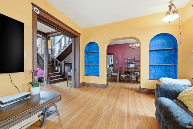 301 W Creighton Avenue, Fort Wayne, IN 46807