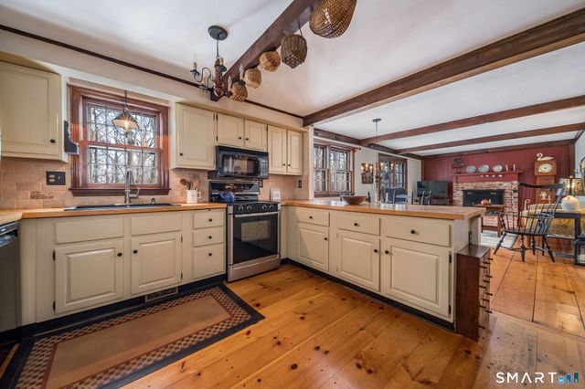 286 Opening Hill Road, Madison, CT 06443