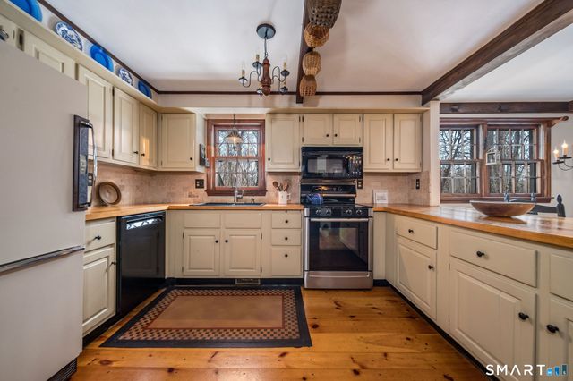 286 Opening Hill Road, Madison, CT 06443