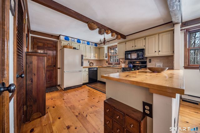 286 Opening Hill Road, Madison, CT 06443