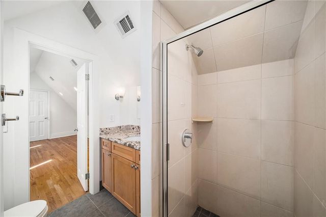 81 Peachtree Place NE 12, Atlanta, GA 30309