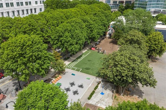 81 Peachtree Place NE 12, Atlanta, GA 30309