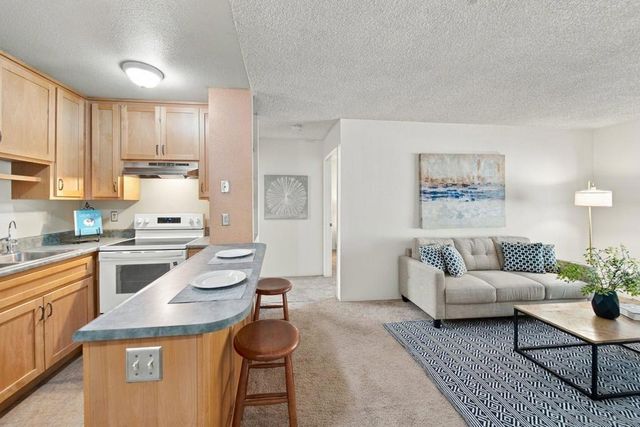 6394 Rancho Mission Rd 121, San Diego, CA 92108
