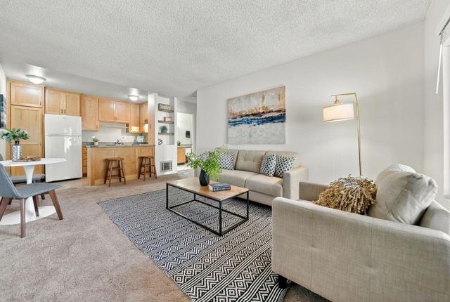 6394 Rancho Mission Rd 121, San Diego, CA 92108