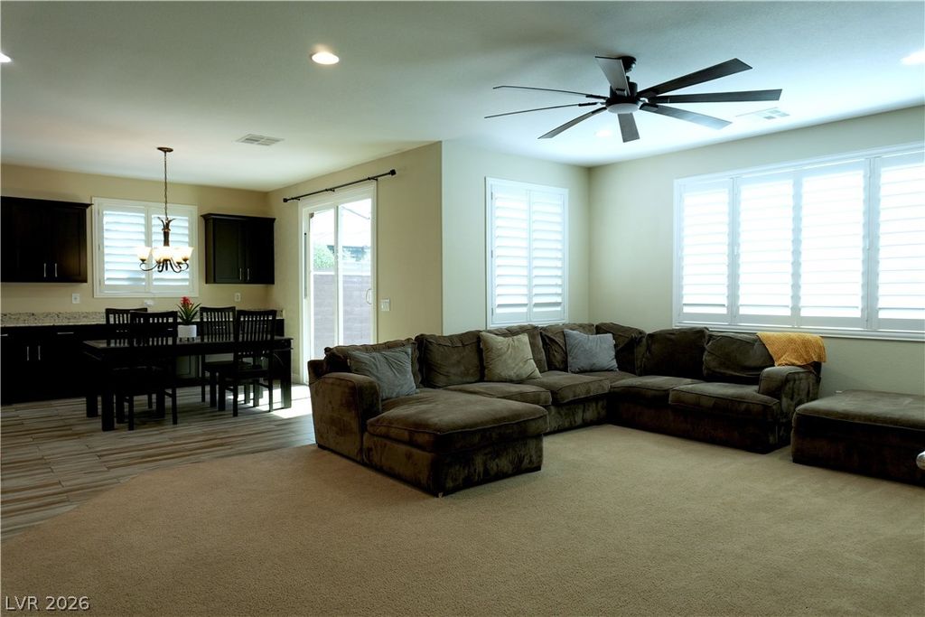7675 Tierra Montanosa Avenue, Las Vegas, NV 89179 — photo 2
