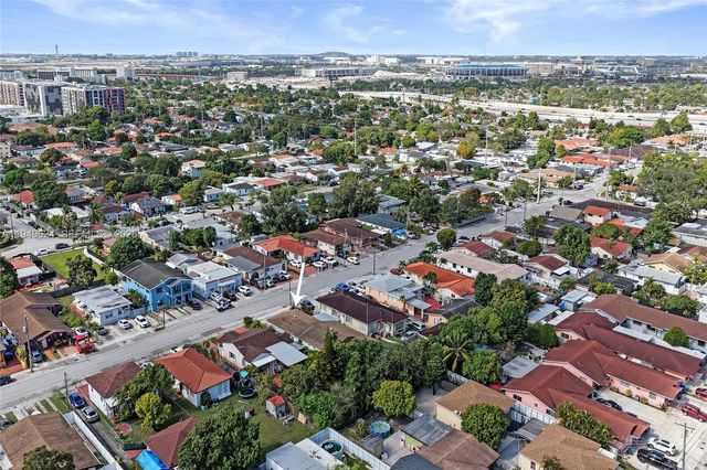 901 NW 34th Ave, Miami, FL 33125