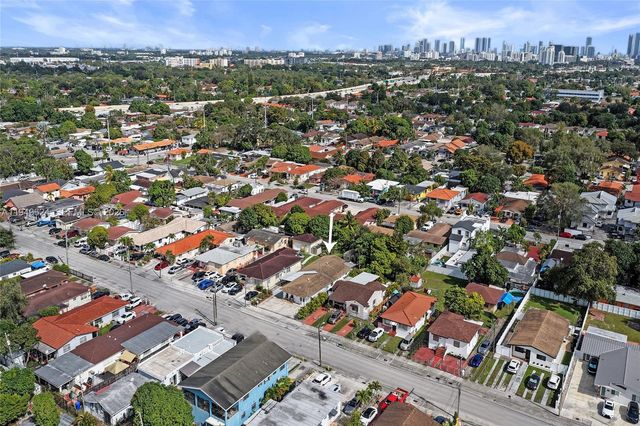 901 NW 34th Ave, Miami, FL 33125