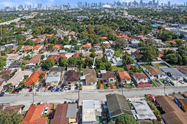 901 NW 34th Ave, Miami, FL 33125