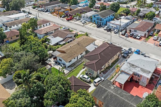 901 NW 34th Ave, Miami, FL 33125