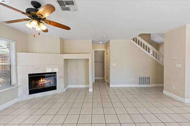 3264 Ernest Dr, Tracy, CA 95376