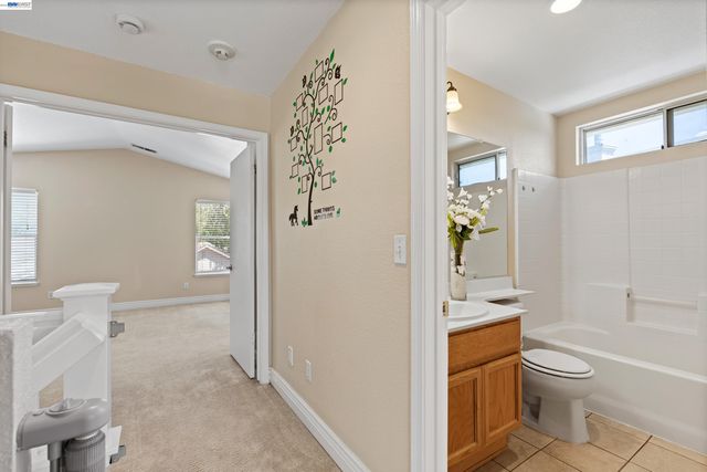 3264 Ernest Dr, Tracy, CA 95376