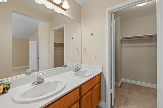 3264 Ernest Dr, Tracy, CA 95376