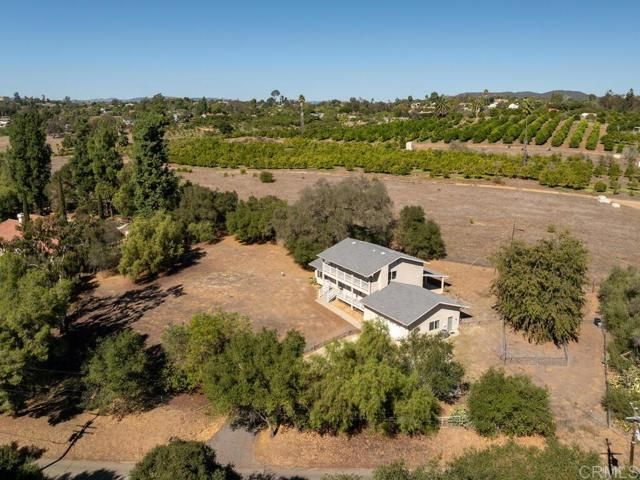 2844 Live Oak Park Rd, Fallbrook, CA 92028