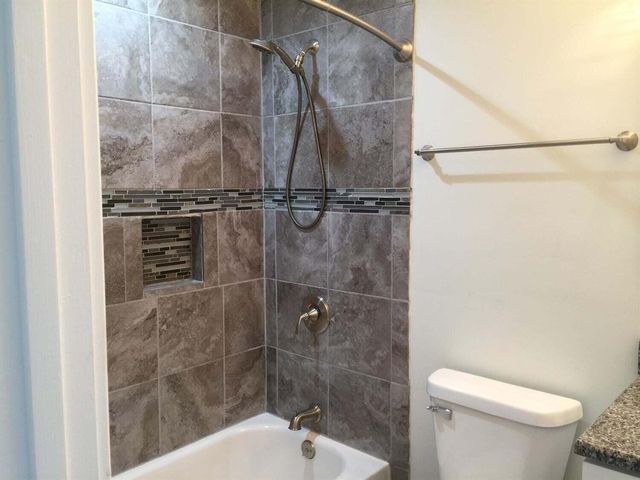 209 Roberta Avenue, Michigan City, IN 46360
