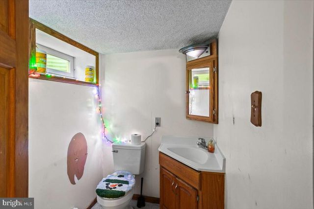 1806 N SHERMAN ST, York, PA 17406