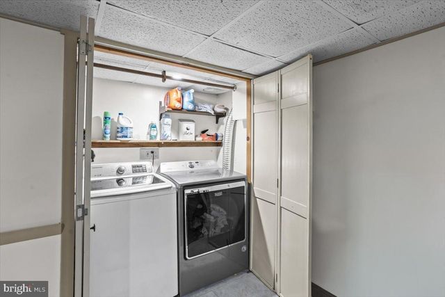 1806 N SHERMAN ST, York, PA 17406