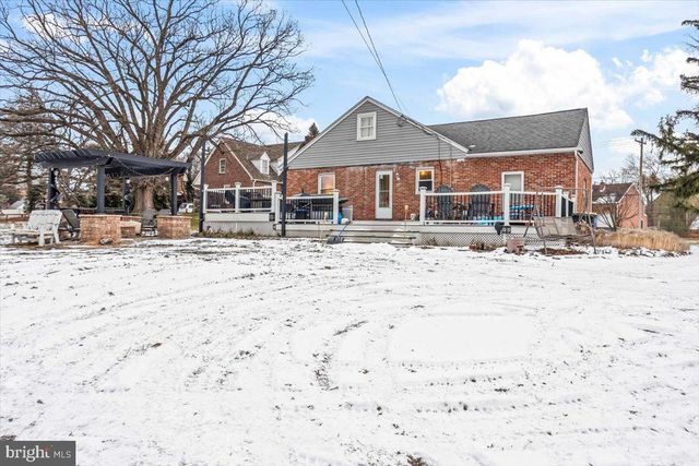 1806 N SHERMAN ST, York, PA 17406