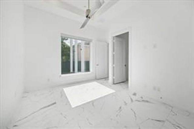 4670 Cedar Street, Bellaire, TX 77401