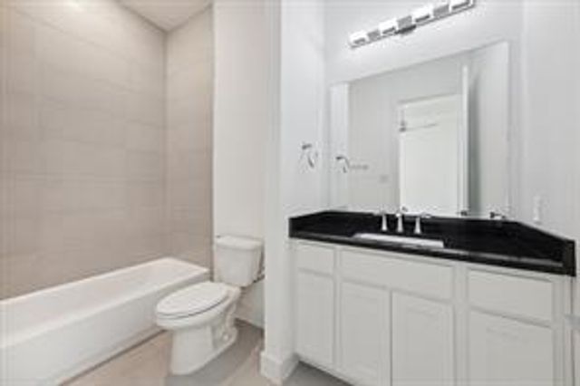 4670 Cedar Street, Bellaire, TX 77401