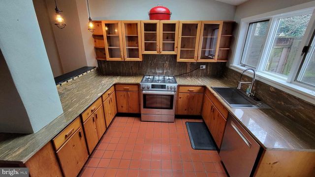 3537 SUNNYSIDE AVE, Philadelphia, PA 19129