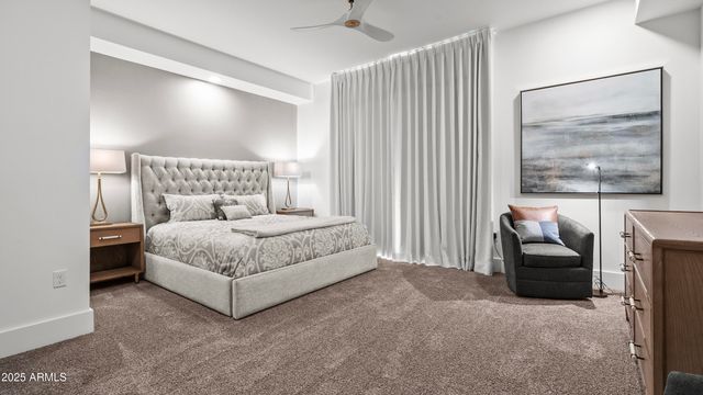 5250 E DEER VALLEY Drive 401, Phoenix, AZ 85054