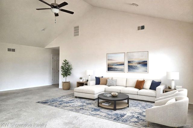 29445 Woodpark Circle 36, Warren, MI 48092