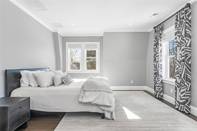 4 Monkey Wrench Lane, Bristol, RI 02809