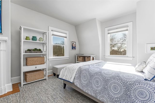 4 Monkey Wrench Lane, Bristol, RI 02809