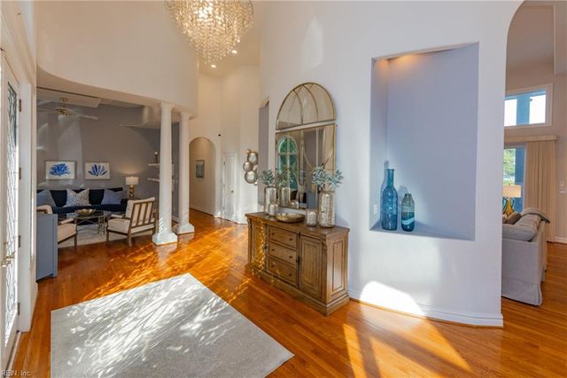 812 S Spigel DR, Virginia Beach, VA 23454