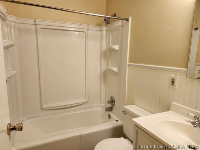 1203 Spruce Drive, Jeffersonville, IN 47130