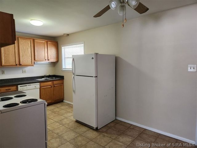 1203 Spruce Drive, Jeffersonville, IN 47130